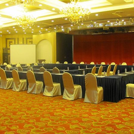 Best Western New Century Hotel Shanghai Extérieur photo