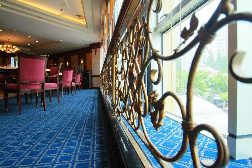Best Western New Century Hotel Shanghai Extérieur photo