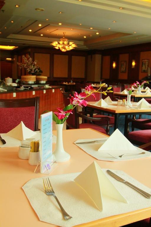 Best Western New Century Hotel Shanghai Extérieur photo